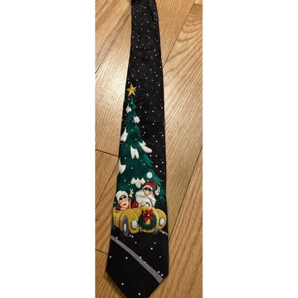 Peace Santa And Mrs Clause Hand Made Tie Black, White, Green 3715